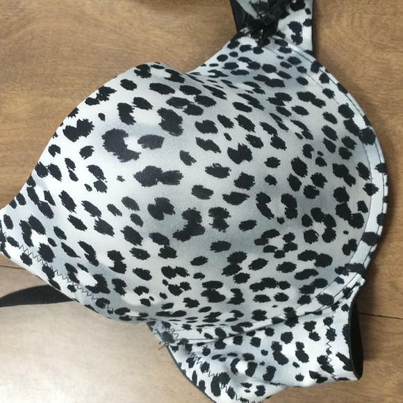 🤩 Bundle 3 For $15 🤩 Smart And Sexy leopard print 38D - Picture 2 of 8